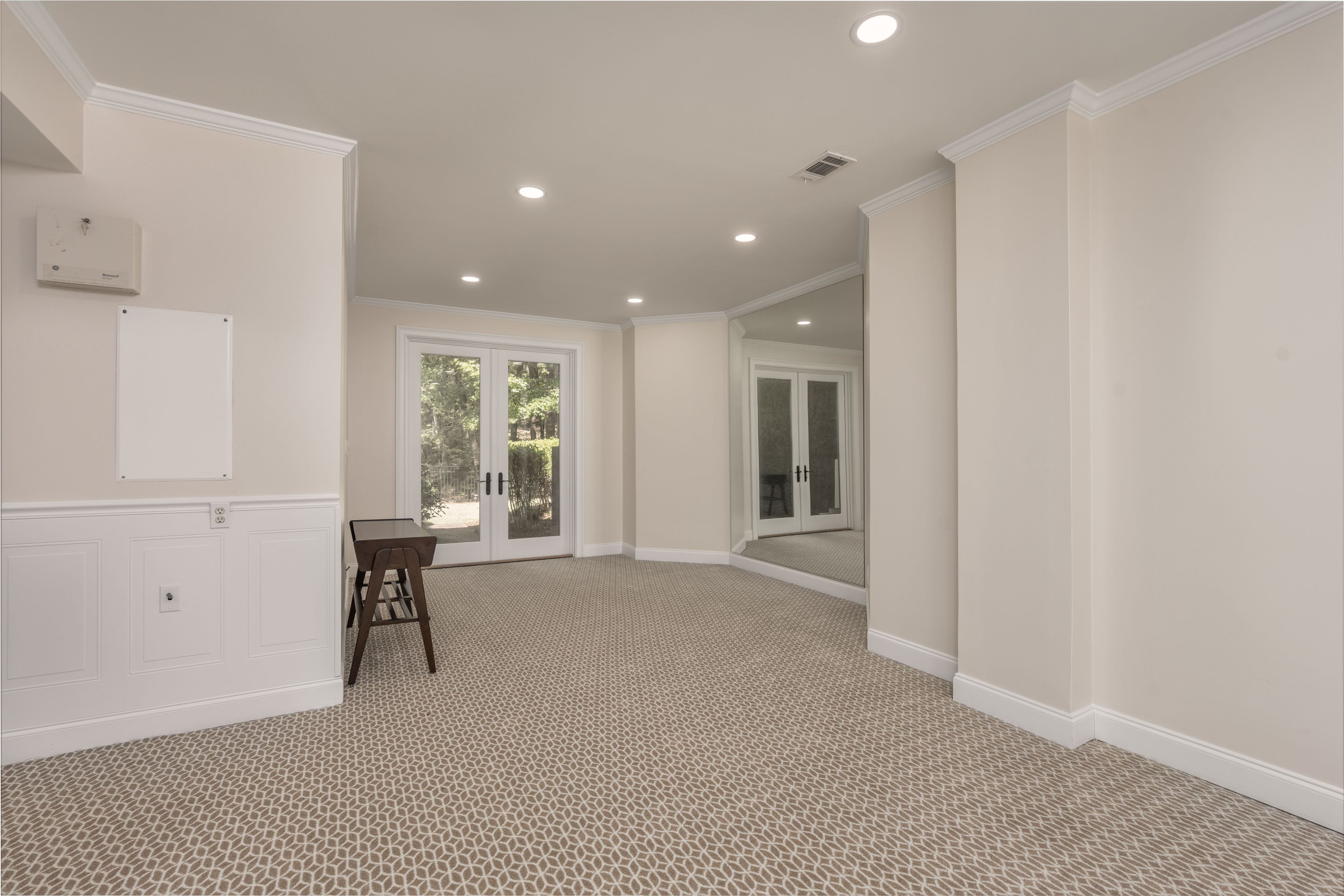 1001 Walton Way image 54